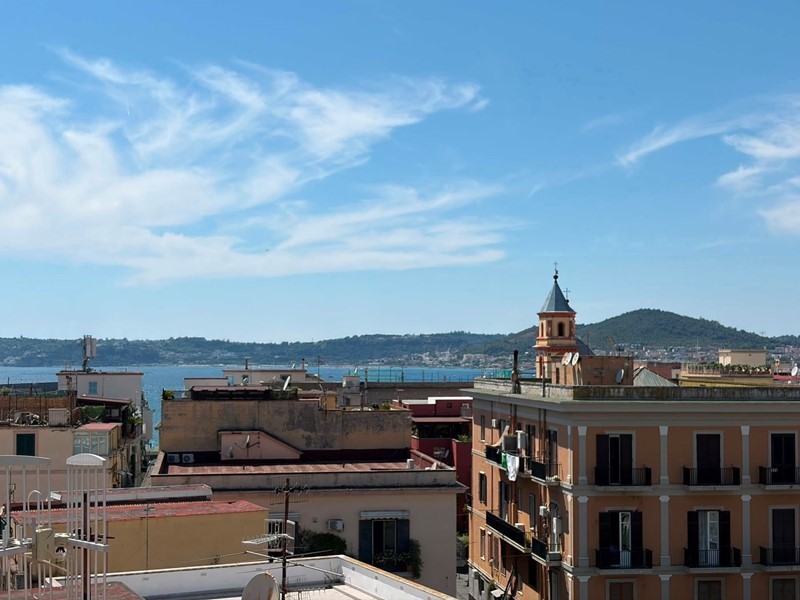 Quadrilocale in Affitto a Pozzuoli, 3'800&euro;, 130 m², arredato