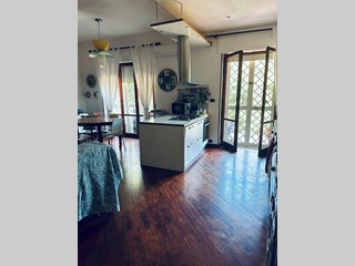 Quadrilocale in Affitto a Pozzuoli, 2'200&euro;, 120 m²