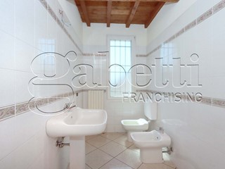 Quadrilocale in Vendita a Ferrara, 119'000&euro;, 86 m²