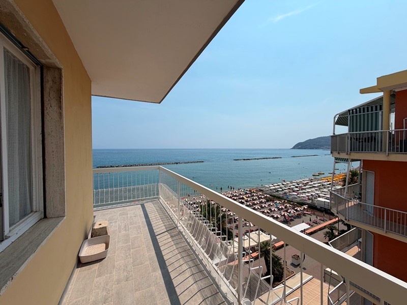 Trilocale in Vendita a San Bartolomeo al Mare, 345'000&euro;, 75 m²