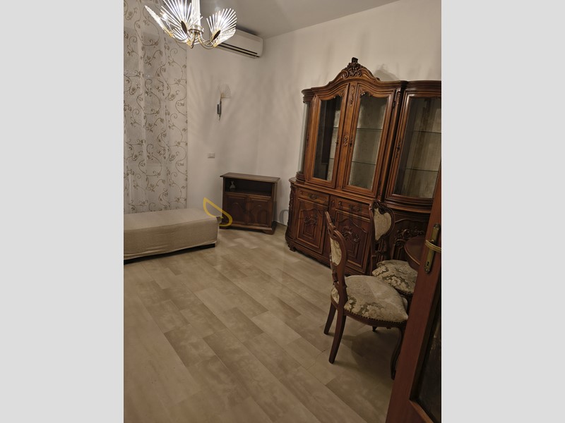 Appartamento in Affitto a Sesto Fiorentino, zona Querceto, 1'150&euro;, 130 m², arredato