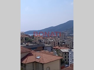 Appartamento in Vendita a La Spezia, zona Centro, 390'000&euro;, 168 m²
