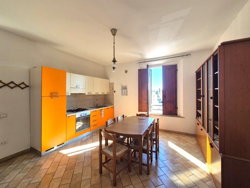 Bilocale in Vendita a Santa Croce sull'Arno, 55'000&euro;, 50 m², arredato