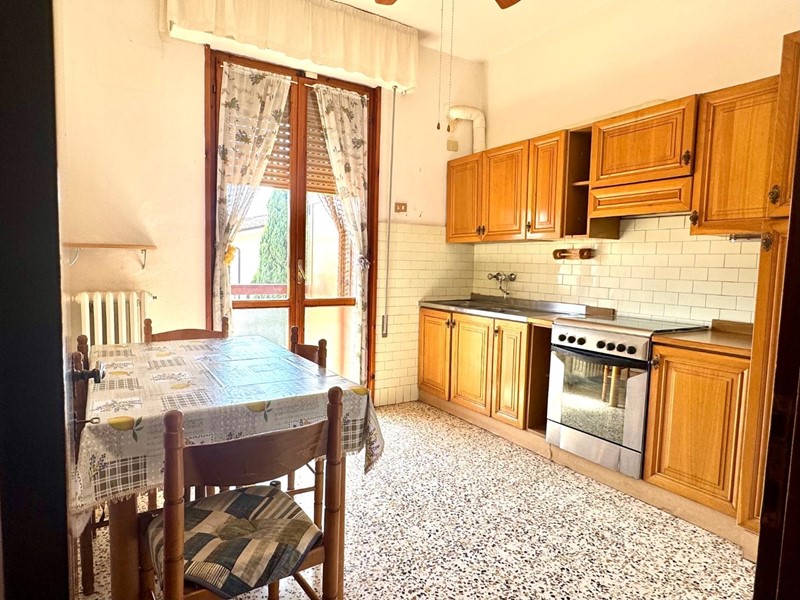 Appartamento in Vendita a Empoli, zona Ponte a Elsa, 185'000&euro;, 104 m², arredato, con Box