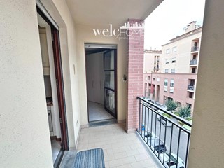 Trilocale in Vendita a Firenze, zona Peretola, 285'000&euro;, 74 m², con Box