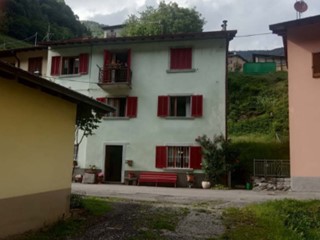 Quadrilocale in Vendita a Valtorta, 21'304&euro;, 88 m², con Box