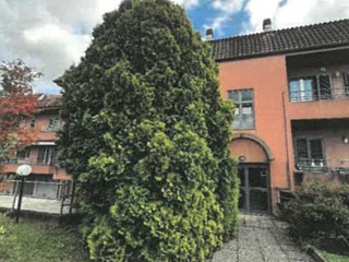 Appartamento in Vendita a Bernareggio, 176'500&euro;, 135 m², con Box