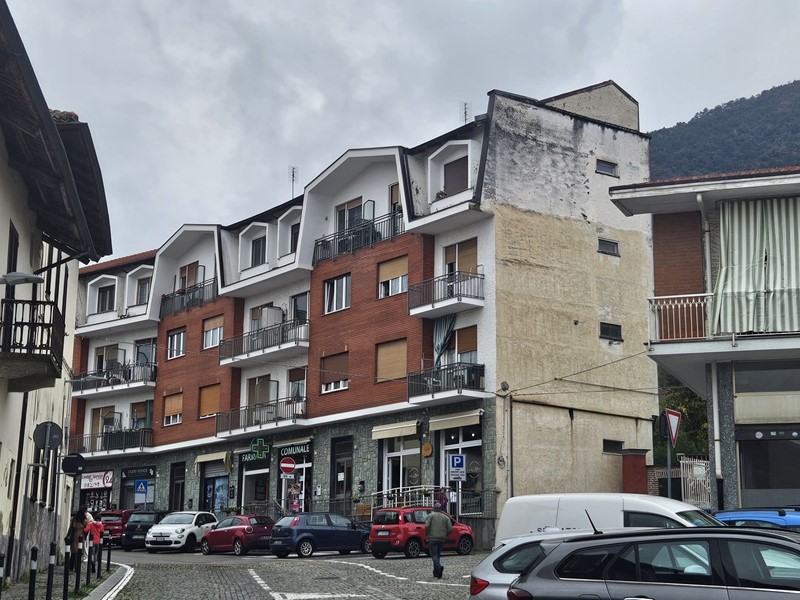 Trilocale in Vendita a Piossasco, 41'250&euro;, 82 m²