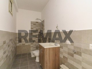 Appartamento in Vendita a Pozzallo, 260'000&euro;, 149 m²