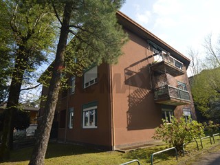 Bilocale in Vendita a Varese, 108'000&euro;, 72 m²