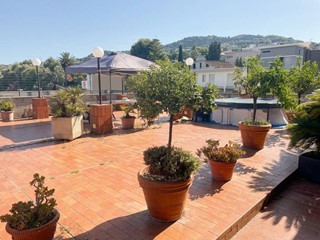 Quadrilocale in Vendita a San Benedetto del Tronto, 350'000&euro;, 150 m²