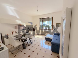 Trilocale in Vendita a Milano, 380'000&euro;, 100 m²