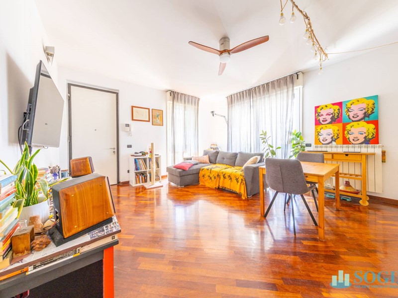 Bilocale in Vendita a Milano, 255'000&euro;, 59 m²