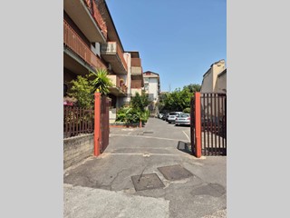 Quadrilocale in Vendita a Catania, 110'000&euro;, 99 m²