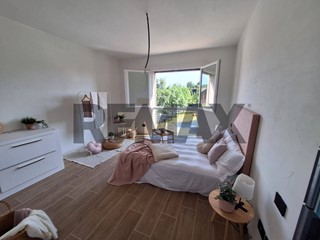 Bilocale in Vendita a Lomazzo, 158'000&euro;, 75 m²