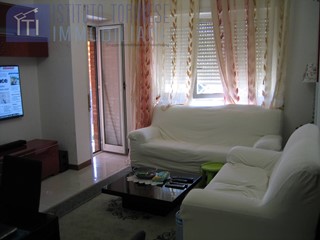 Trilocale in Vendita a Roma, 380'000&euro;, 80 m²