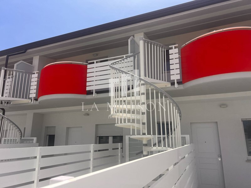 Trilocale in Vendita a Montenero di Bisaccia, 155'000&euro;, 55 m²