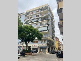 Quadrilocale in Vendita a Grottammare, 330'000&euro;, 125 m²