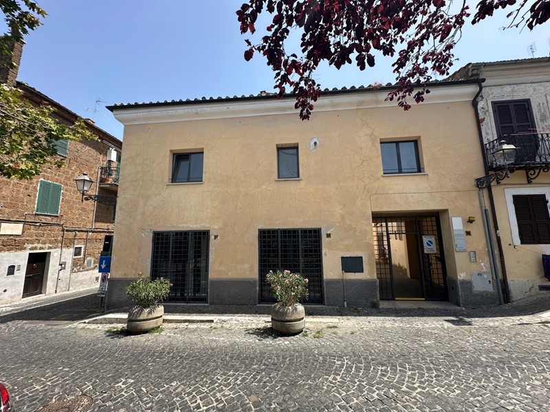 Bilocale in Vendita a Civita Castellana, 47'000&euro;, 70 m²