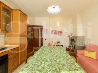 Quadrilocale in Vendita a Gubbio, 105'000&euro;, 95 m², arredato, con Box