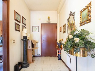 Trilocale in Vendita a Cusano Milanino, 270'000&euro;, 119 m²