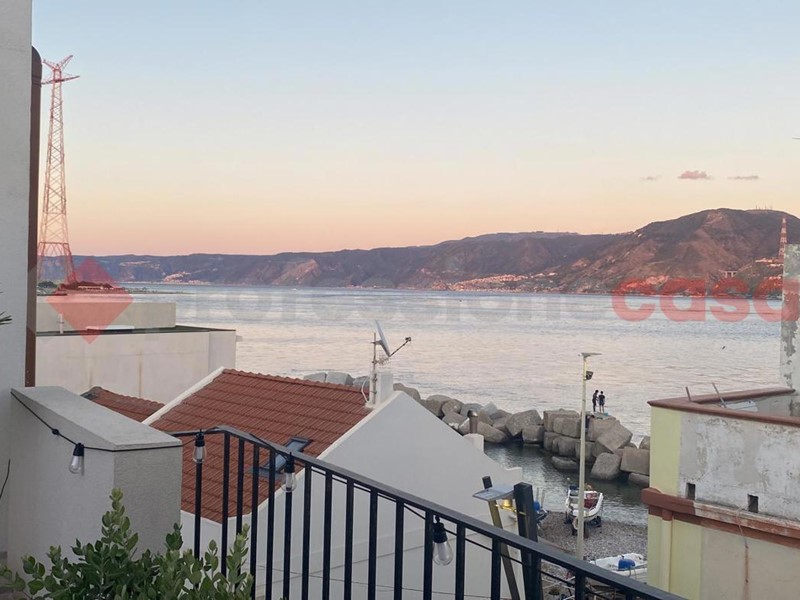 Trilocale in Affitto a Messina, 1'000&euro;, 100 m², arredato