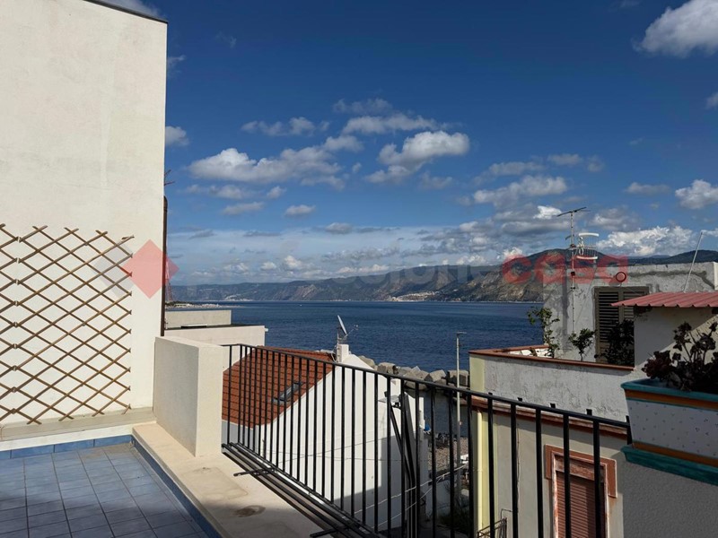 Trilocale in Affitto a Messina, 1'000&euro;, 100 m², arredato