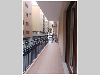 Appartamento in Affitto a Salerno, 1'300&euro;, 140 m²