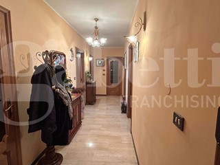 Quadrilocale in Vendita a Bardonecchia, 240'000&euro;, 100 m², con Box