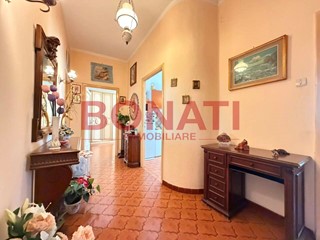 Appartamento in Vendita a La Spezia, zona Centro cittÃ, 240'000&euro;, 122 m², arredato