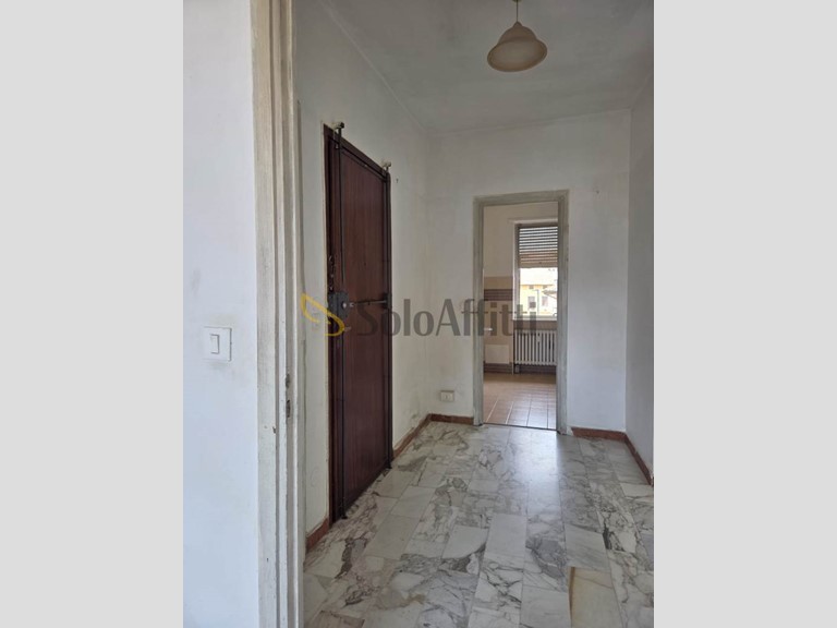 Trilocale in Affitto a Santena, 390&euro;, 90 m², con Box
