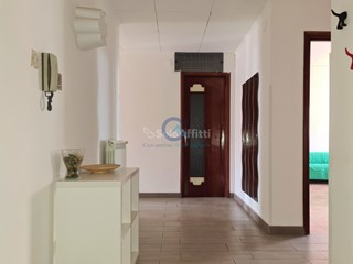 Quadrilocale in Affitto a Catanzaro, zona Lungomare, 1'800&euro;, 120 m², arredato
