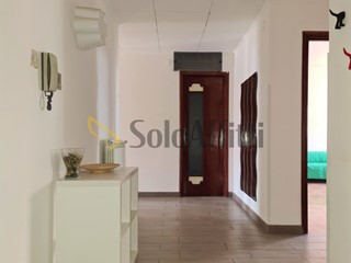 Quadrilocale in Affitto a Catanzaro, zona Lido Lungomare, 1'800&euro;, 120 m², arredato