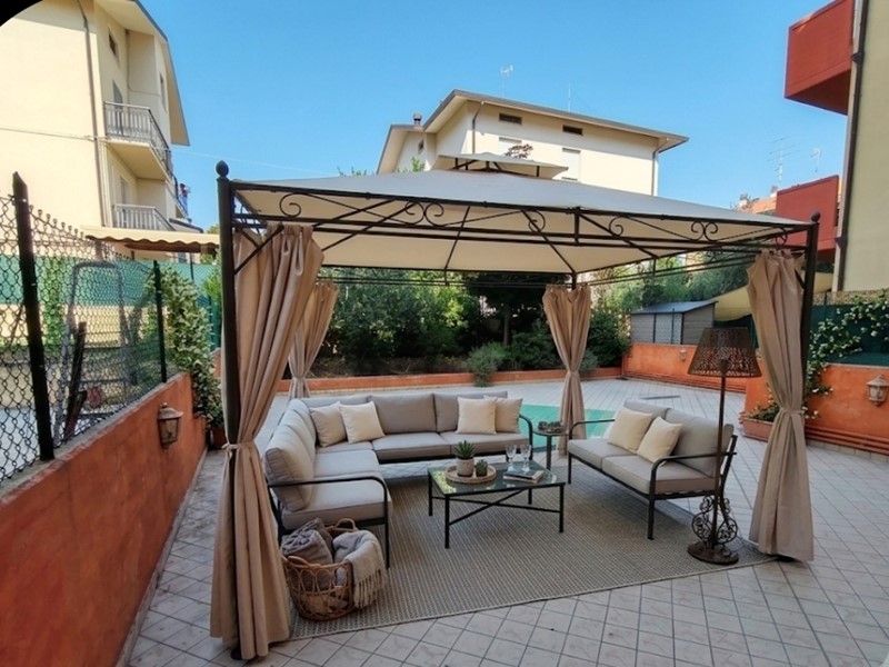 Bilocale in Vendita a Montelabbate, 115'000&euro;, 80 m², con Box