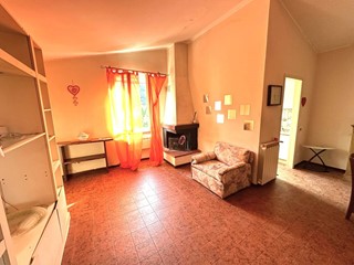 Appartamento in Vendita a Ameglia, 185'000&euro;, 102 m²