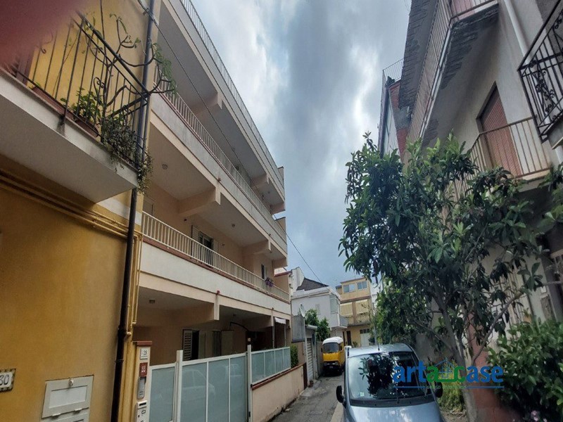 Quadrilocale in Vendita a Villafranca Tirrena, 170'000&euro;, 150 m²