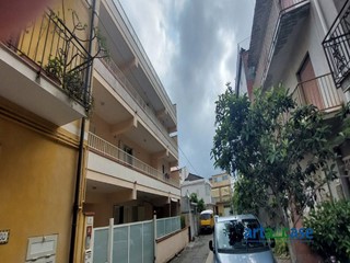 Quadrilocale in Vendita a Villafranca Tirrena, 170'000&euro;, 150 m²