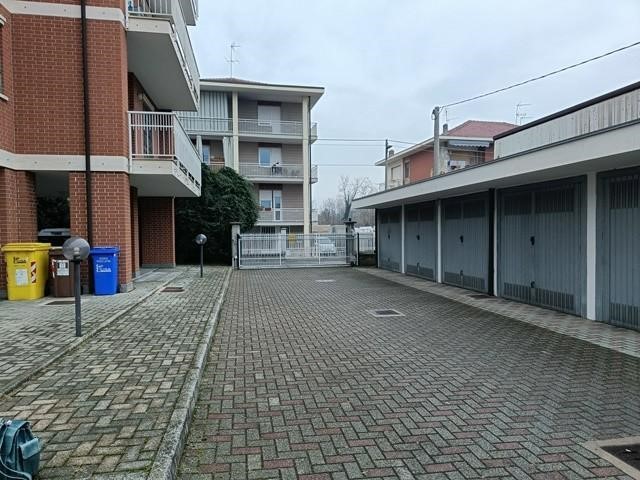 Quadrilocale in Vendita a Ciriè, 75'000&euro;, 78 m²