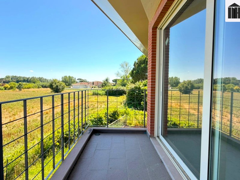 Quadrilocale in Vendita a Santa Croce sull'Arno, 200'000&euro;, 150 m², con Box