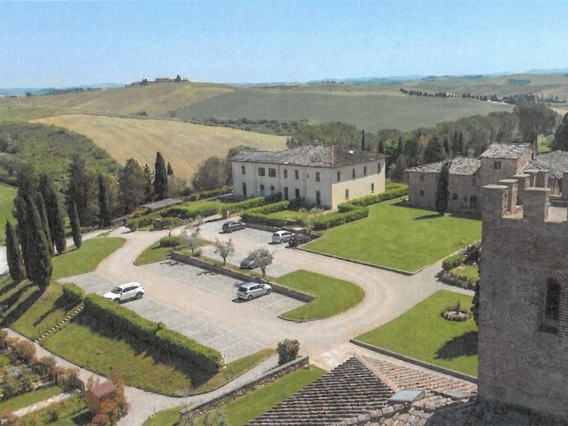 Appartamento in Vendita a Siena, 350'000&euro;, 143 m²