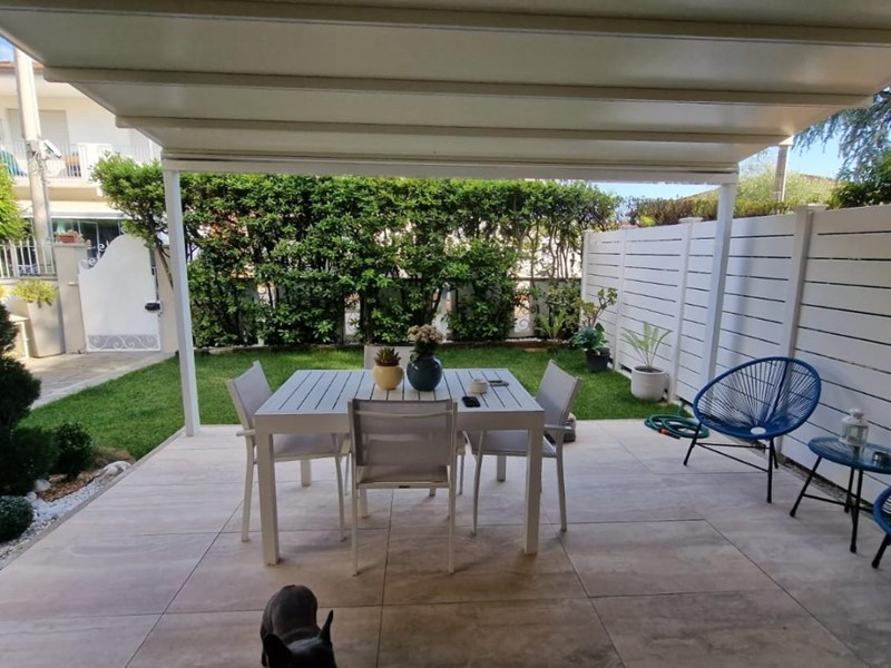 Appartamento in Vendita a Camaiore, zona Lido di Camaiore, 695'000&euro;, 170 m²