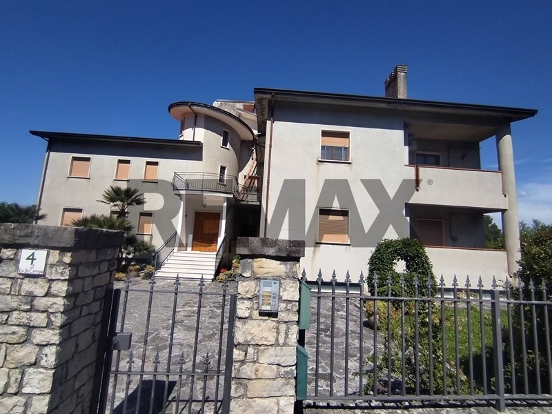 Quadrilocale in Vendita a Morcone, 115'000&euro;, 136 m²