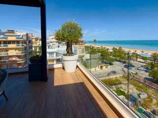 Trilocale in Vendita a San Benedetto del Tronto, 895'000&euro;, 122 m²