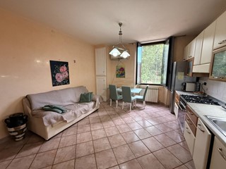 Trilocale in Vendita a Poggio Rusco, 79'000&euro;, 81 m²