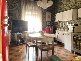 Trilocale in Vendita a Mantova, 130'000&euro;, 120 m²