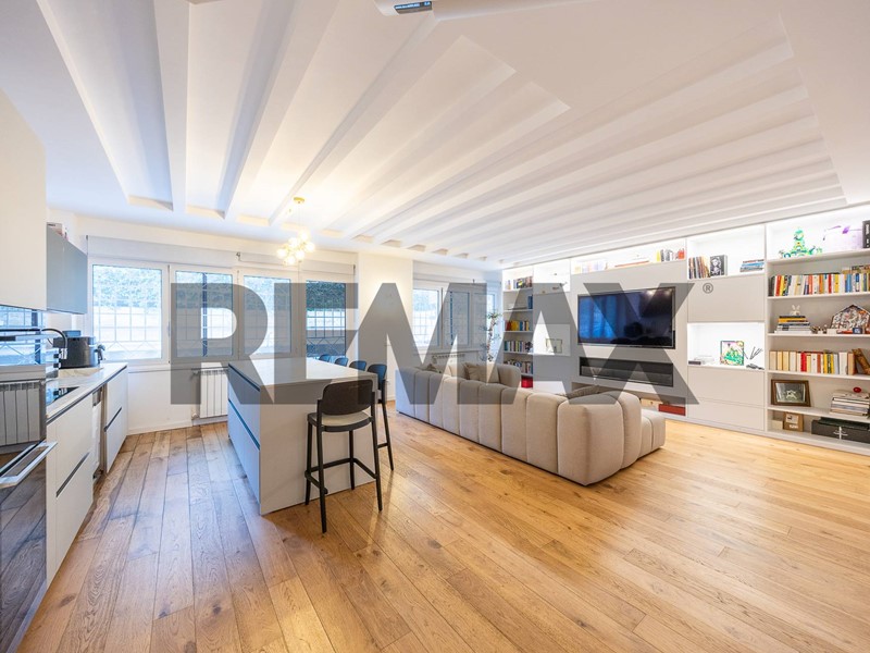 Quadrilocale in Vendita a Roma, 949'000&euro;, 206 m²