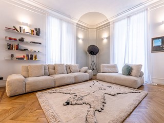Appartamento in Vendita a Torino, 890'000&euro;, 181 m²