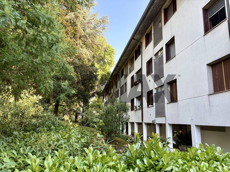 Trilocale in Vendita a San Donato Milanese, 255'000&euro;, 72 m²