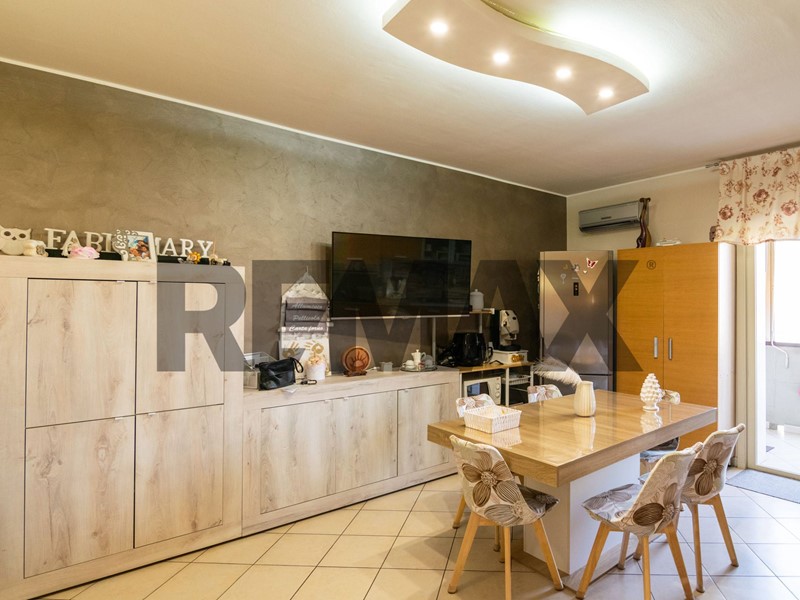 Quadrilocale in Vendita a Catania, 110'000&euro;, 95 m²