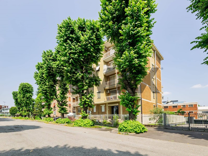 Trilocale in Vendita a Seregno, 249'000&euro;, 135 m²